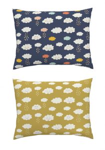 surface pattern design happy clouds print kids blue coral ochre wolken cushion kussen illustratie illustration so happy design